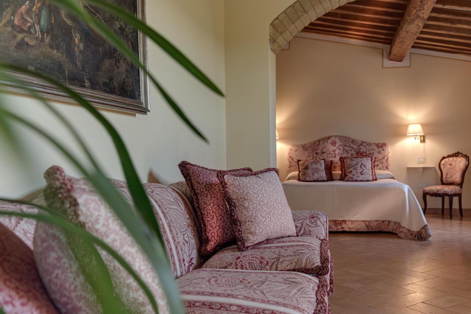 Villa Il Castagno Wine & Resort Siena Bagian luar foto